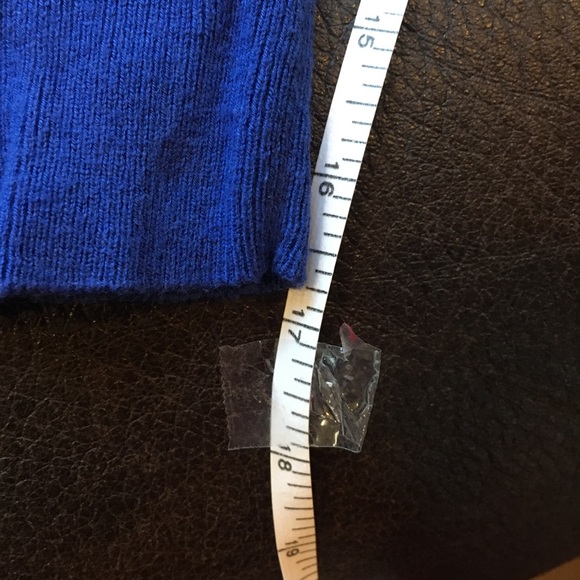 Ann Taylor Loft Beautiful Blouse - Picture 6 of 6